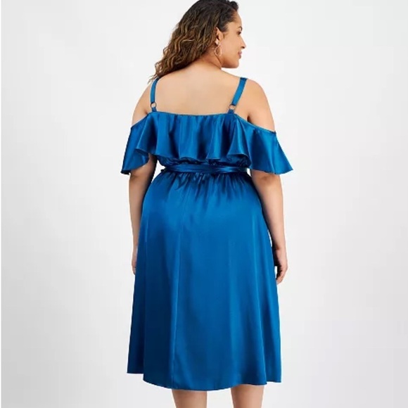 City Studios
Plus Size Ruffled Square-Neck Cold-Shoulder Midi Dress - Picture 2 of 5